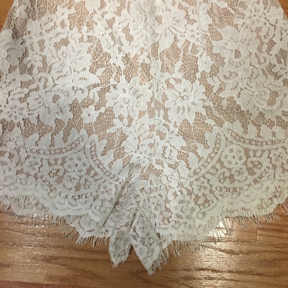 Two piece set - Picture 4 of 4